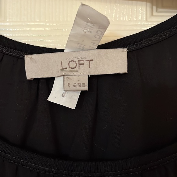 Loft- Ann Taylor Loft - Picture 4 of 5